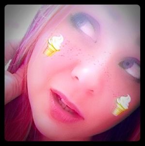 Meet your Posher, Kassy